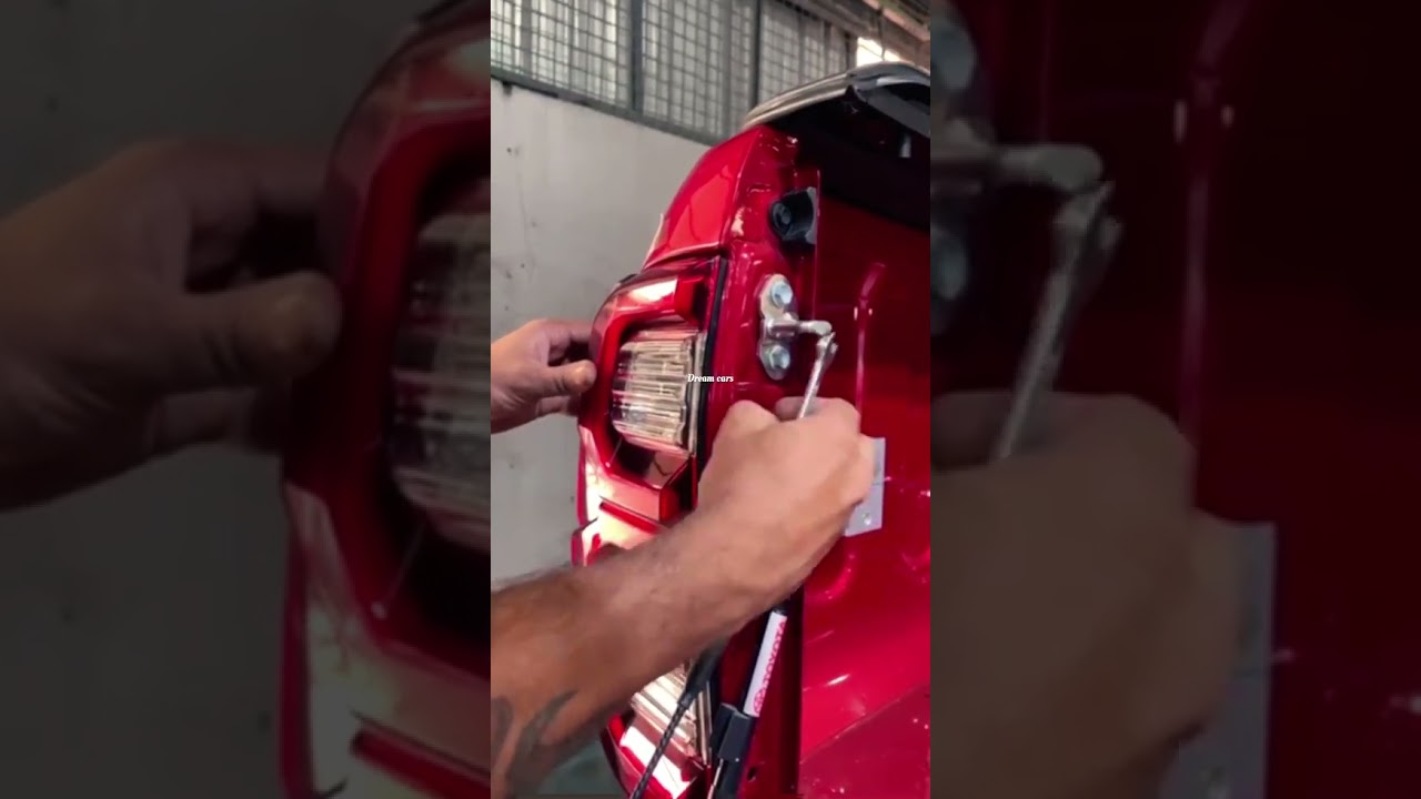 TOYOTA HILUX TAIL LIGHT REMOVAL! 