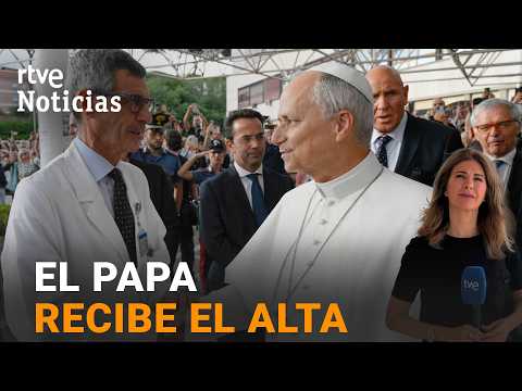 Pope Leo XIV has been discharged from the hospital and returns to the Vatican | RTVE News