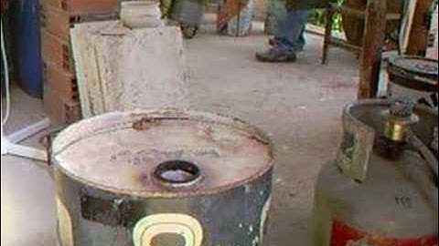 SIMON LEACH - Raku with Rabi Montoya - 2