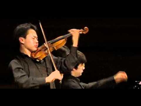 Nikki Chooi | Chausson | Poème | Queen Elisabeth Competition | 2012