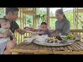 Vọng stopped by Nam's house, and the two of them enjoyed a truly wonderful meal together.