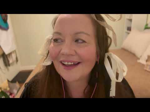 ASMR✨ Gum Chewing Whispering Ramble 🫠😍