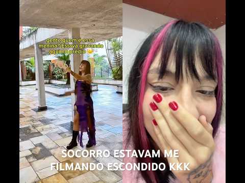 Estavam me filmando escondido socorrooooo #ariah