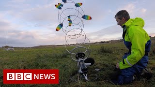 How spinning kites could power your home - BBC News