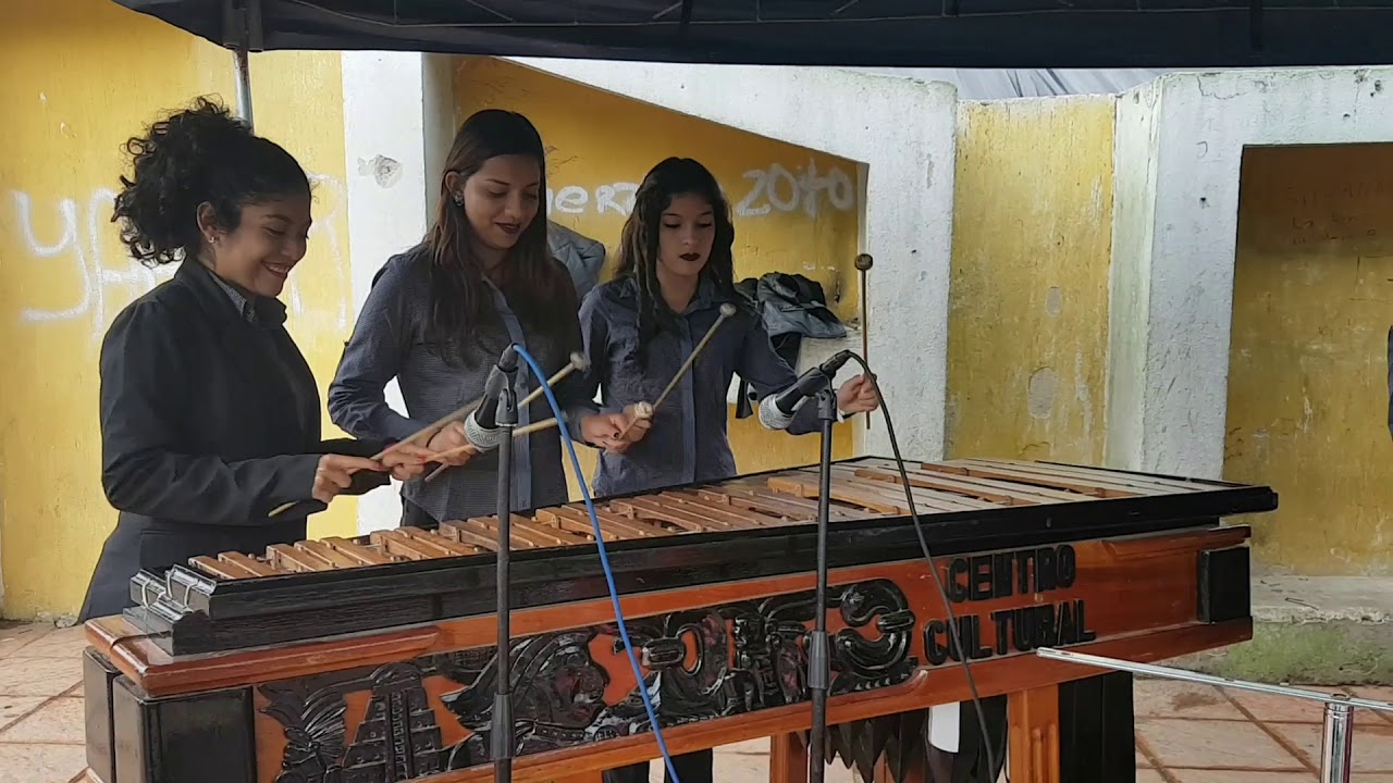 Marimba femenina de Malacatancito Huehuetenango YouTube
