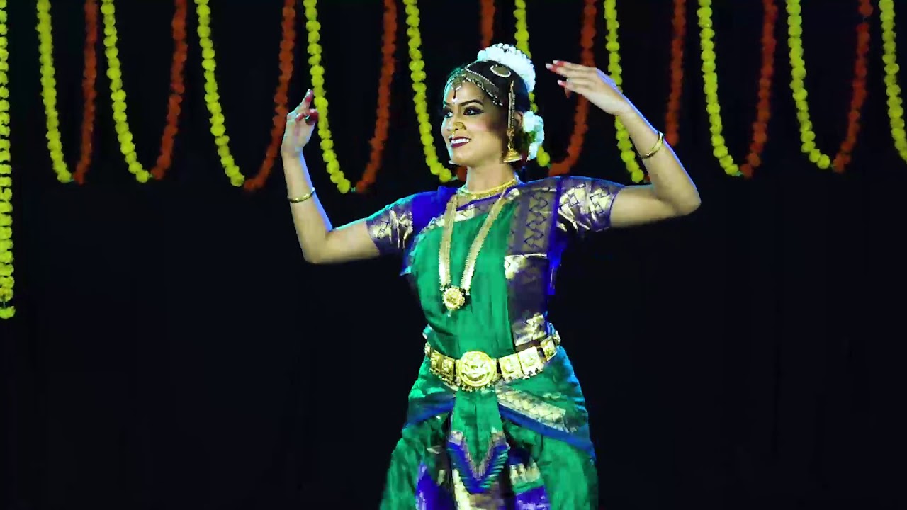 Tanya Reddy nrithyathi kalakshetram/tanya reddy/ananda narthana ganapathy - YouTube