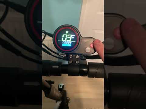 This is how to turn on cruise control on selup Electric scooter
