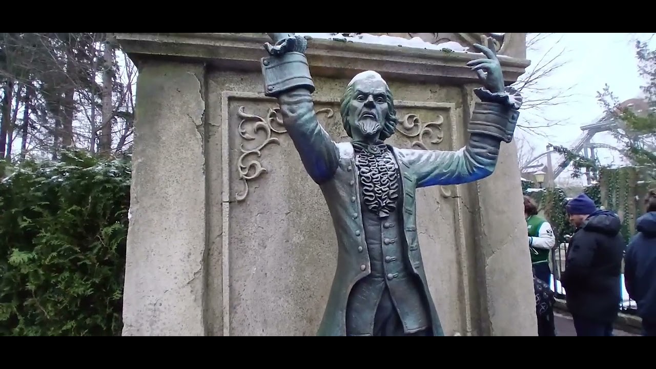 Standbeeld van Danse Macabre Efteling 