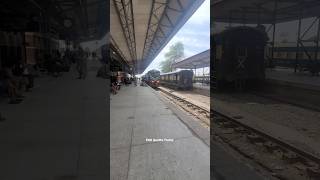 40up Jaffar express arrivel at sibi railway junction with GEU 20 4568 💞❣️