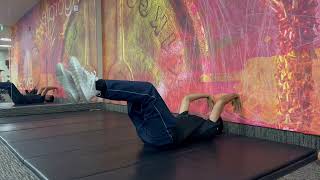 Learn How to Engage Your Abs Correctly - Wall Bug Abs Activation