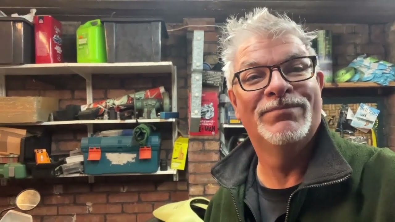 LED replacement taillight  unit