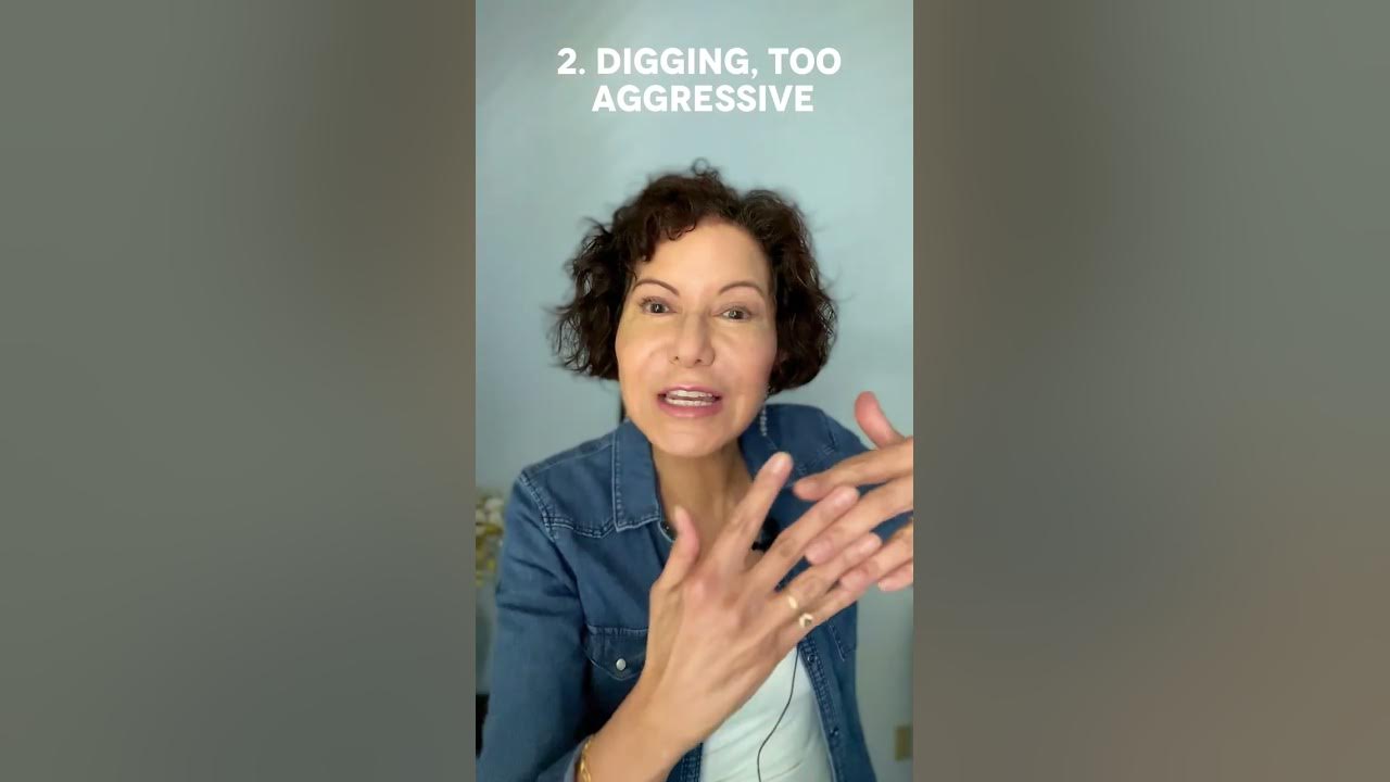 how-to-sing-low-notes-4-big-mistakes-shorts-singinglessons