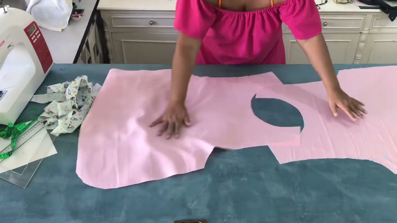 Como fazer Avental Profissional - MOLDE e COSTURA - Faço 15$ virar 60$ Veja que ótimo investimento!
