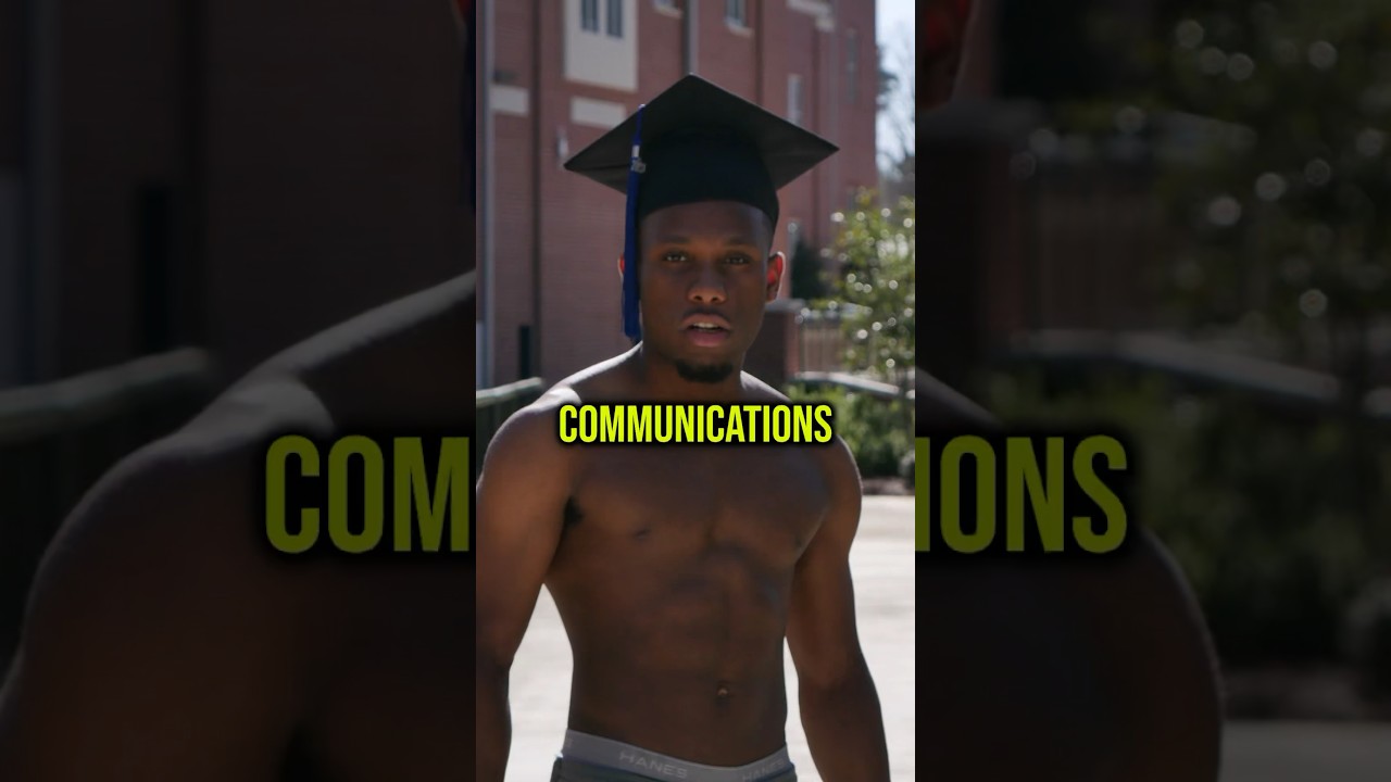 Exposing My College Graduation Pics 📸🤳