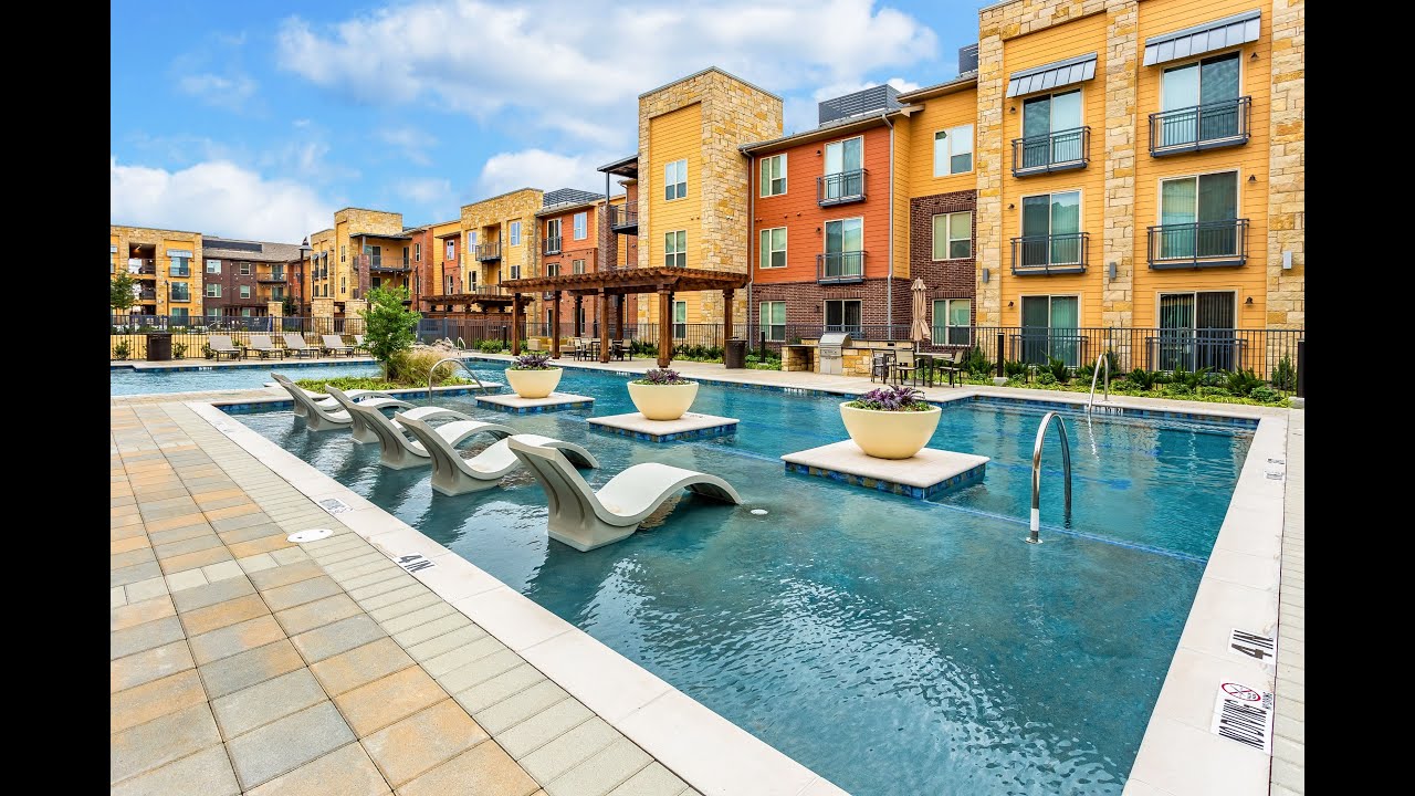 Gateway Pines - Townhome (F) Floorplan Tour