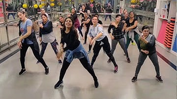 Nikle Currant Song | Choreography by Lavinaa Parwani | Jassi Gill | Neha Kakkar | Bollywood Workout