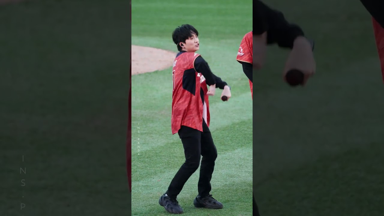 Watch I Wanna Holiday 邱鋒澤 on YouTube Watch I Wanna Holiday 邱鋒澤 on YouTube