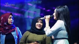 Bukan Yang Pertama (Lusyana Jelita) - All New Metro