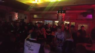 Andy Bar mit seinem neuen Hit: Put Your Hands Up In The Air , Live in der KiezAlm Hamburg