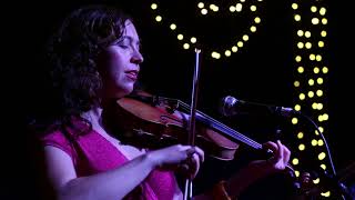 Mike + Ruthy (The Mammals) - "The Ghost Of Richard Manuel" - Radio Woodstock 100.1 - 10/10/17