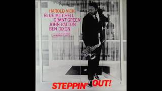 Harold Vick TRIMMED IN BLUE