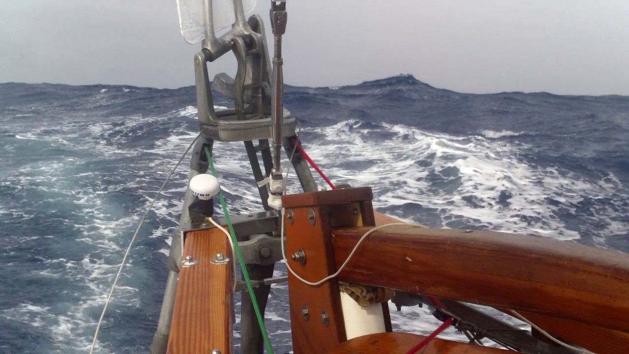 Fast sailing on the Westail32