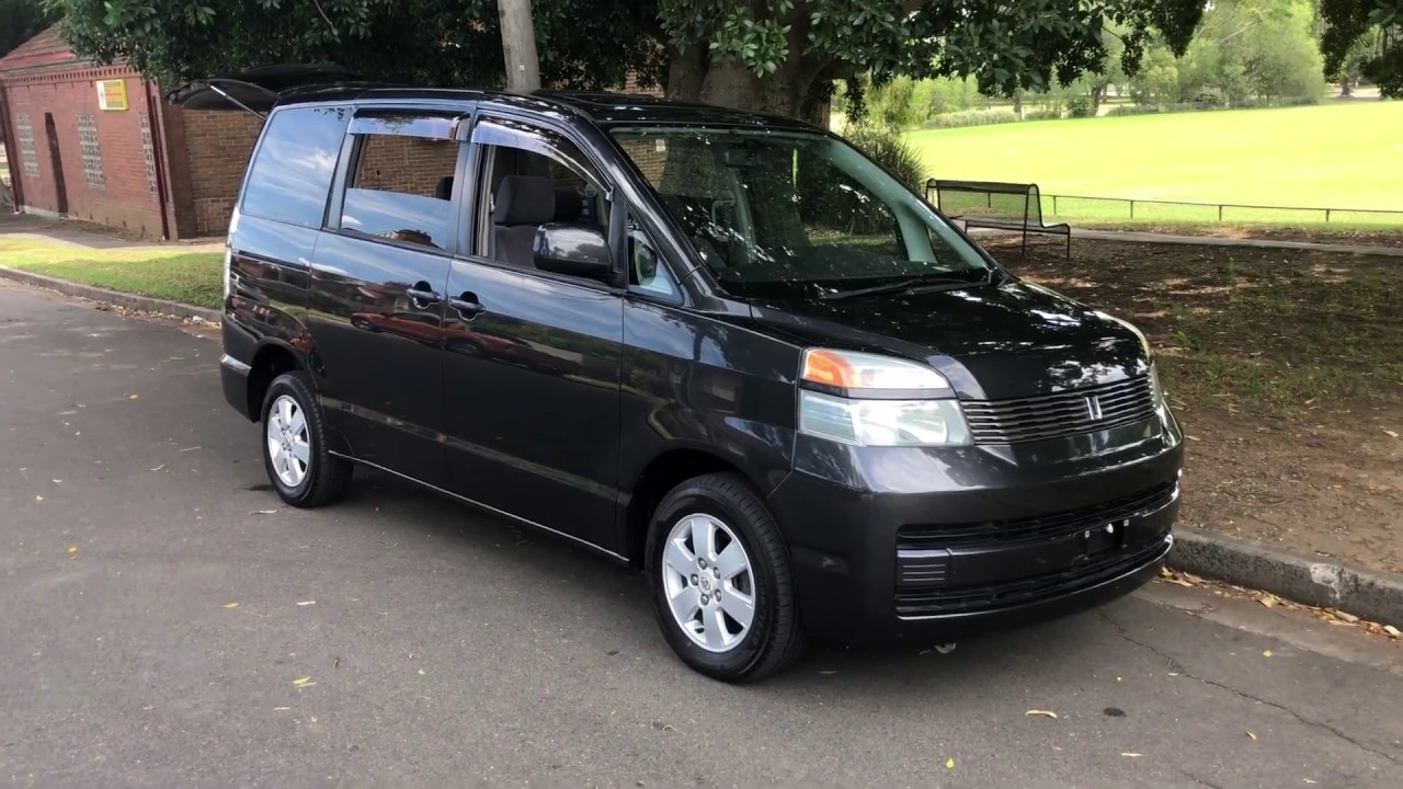 Toyota voxy 4wd