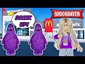 I Found A GRIMACE SHAKE In Roblox Brookhaven..