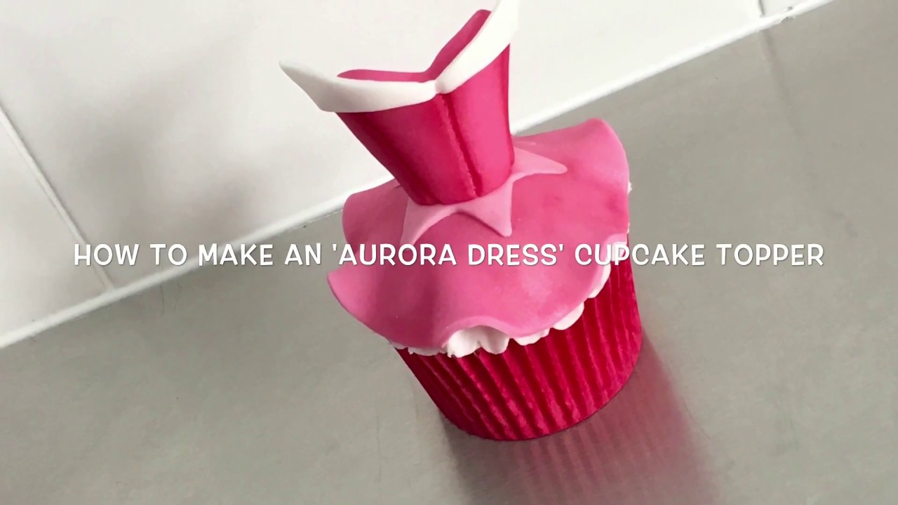 open lace back dress Princess Tiana Cupcake Toppers – Birthday Decorations – Centerpieces Cutouts main image 1