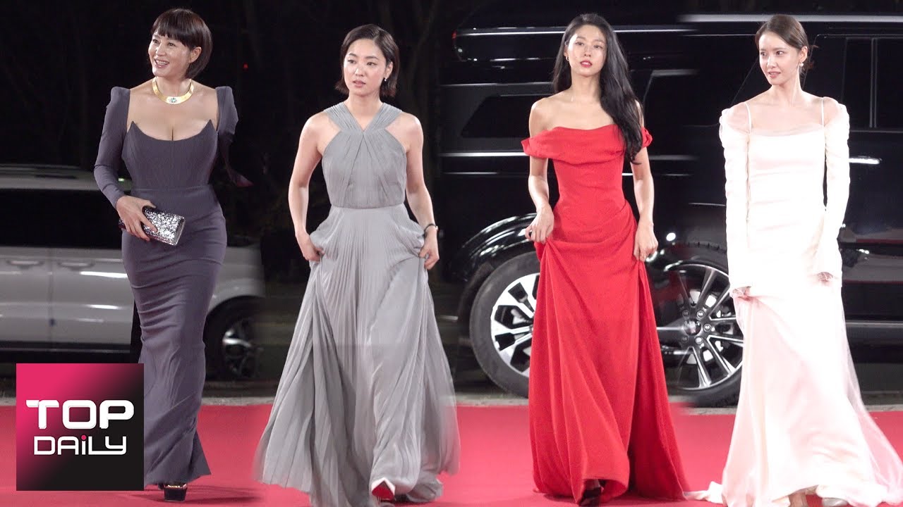 청룡영화상 레드카펫 | 임윤아, 전여빈, 설현, 정수정, 김혜수, 박은빈, 이엘, 이연희, 이유미, 공승연 [BLUE DRAGON AWARDS 2021 Red Carpet]