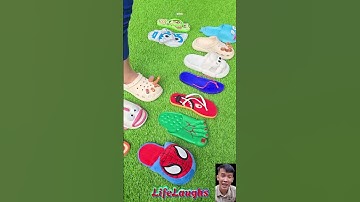 Trendsetters! Done with Boring Flip-Flops? SUPER COOL Toe Sandals Await! 🦵🏻🔥