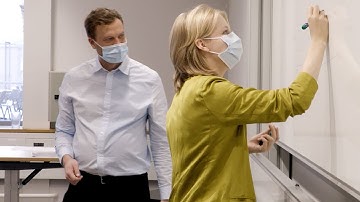 Grasping exponential growth