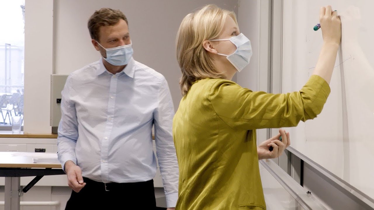 Grasping exponential growth