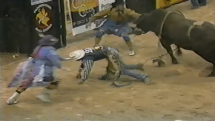 Tony Lama Boots bucks Randy Thornton - 95 PBR Finals
