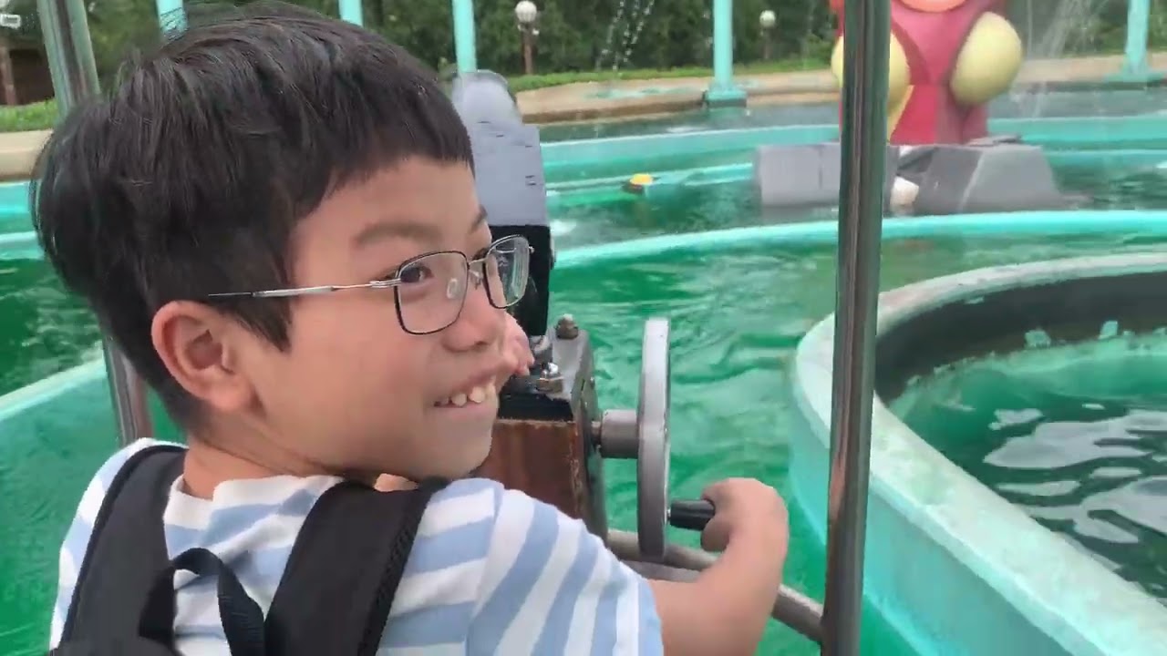 南投九族文化村水戰船