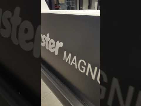 Buster Magnum Cabin