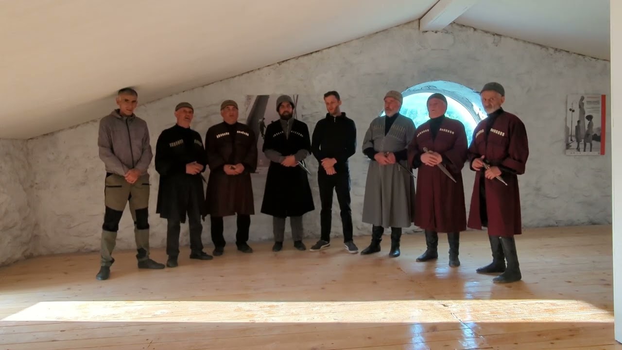 Latali Choir - Tsmindao ghmerto (Lakhushdi version)