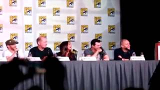 Family Guy Panel Trolls Sign Language Interpreter screenshot 4
