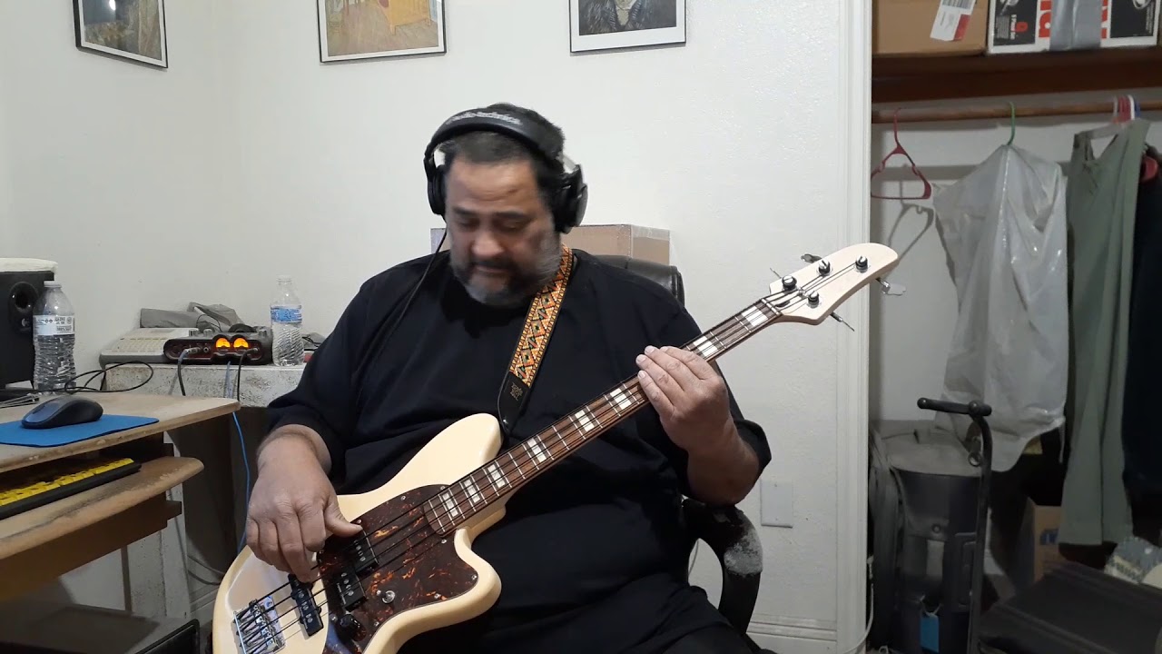 Everyday is a winding road sheryl crow bass cover youtube