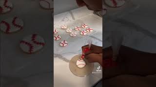 How To Make Iced Baseball Butter Cookies!!!