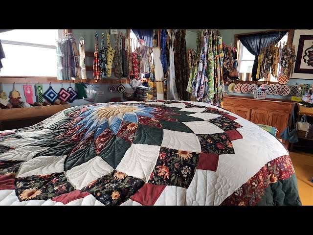 Handmade and Patchwork Amish Quilts for Sale