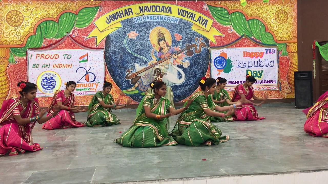 RAJASTHANI DANCE BY 11TH CLASS GIRLS , JNV SGNR-I - YouTube