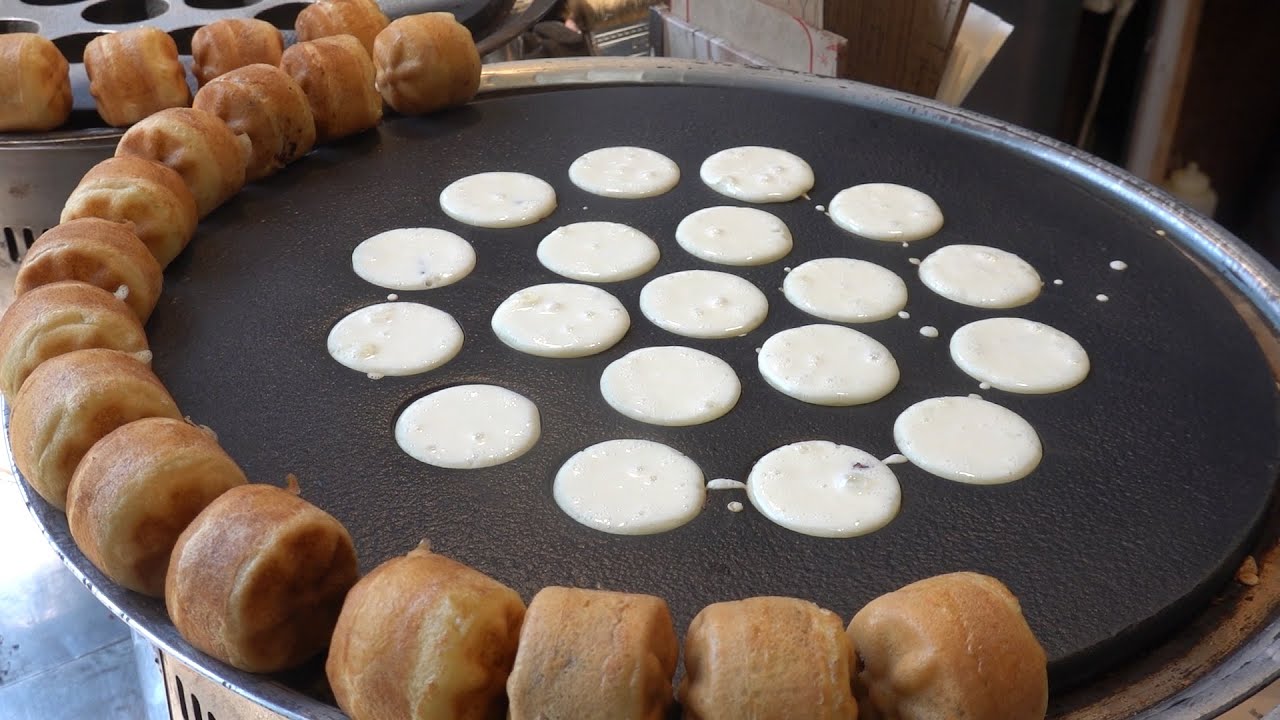 10개 2000원! 광명시장 추억의 국화빵 Flower shaped bread Korean Street Food, 한국 길거리