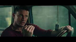 Dog Trailer Channing Tatum Q orianka Kilcher Jane Adams