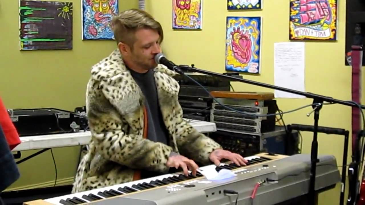 Jesse Skokos at Holdfast Clothing and Records / Monster YouTube