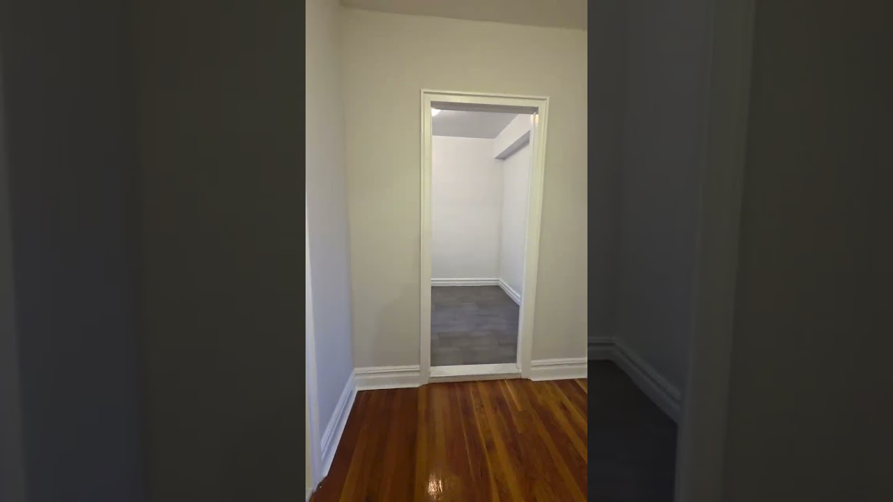 Astoria * Renovated Spacious 1 Bedroom 1 Bathroom *