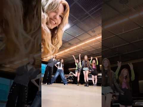 전소미 언니 선배님과 HANDS UP MEOVV 미야오 HANDSUPchallenge HANDSUP MEOVV HANDSUP Shorts