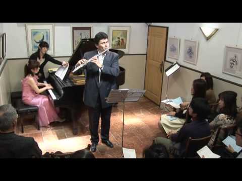 Vincent Lucas(flûte)à Maeterlinck 2017(la pâtisserie à Yokohama)