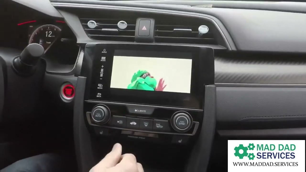 2017 Honda Civic Si HondaLink Video In Motion Bypass Mad Dad Services