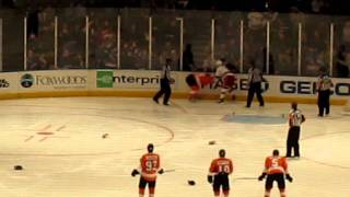 Brandon Dubinsky Vs Mike Richards At The Garden